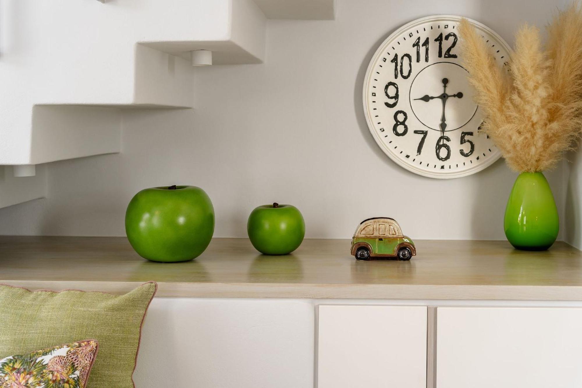Sunday Luxury Suites Agia Anna  외부 사진
