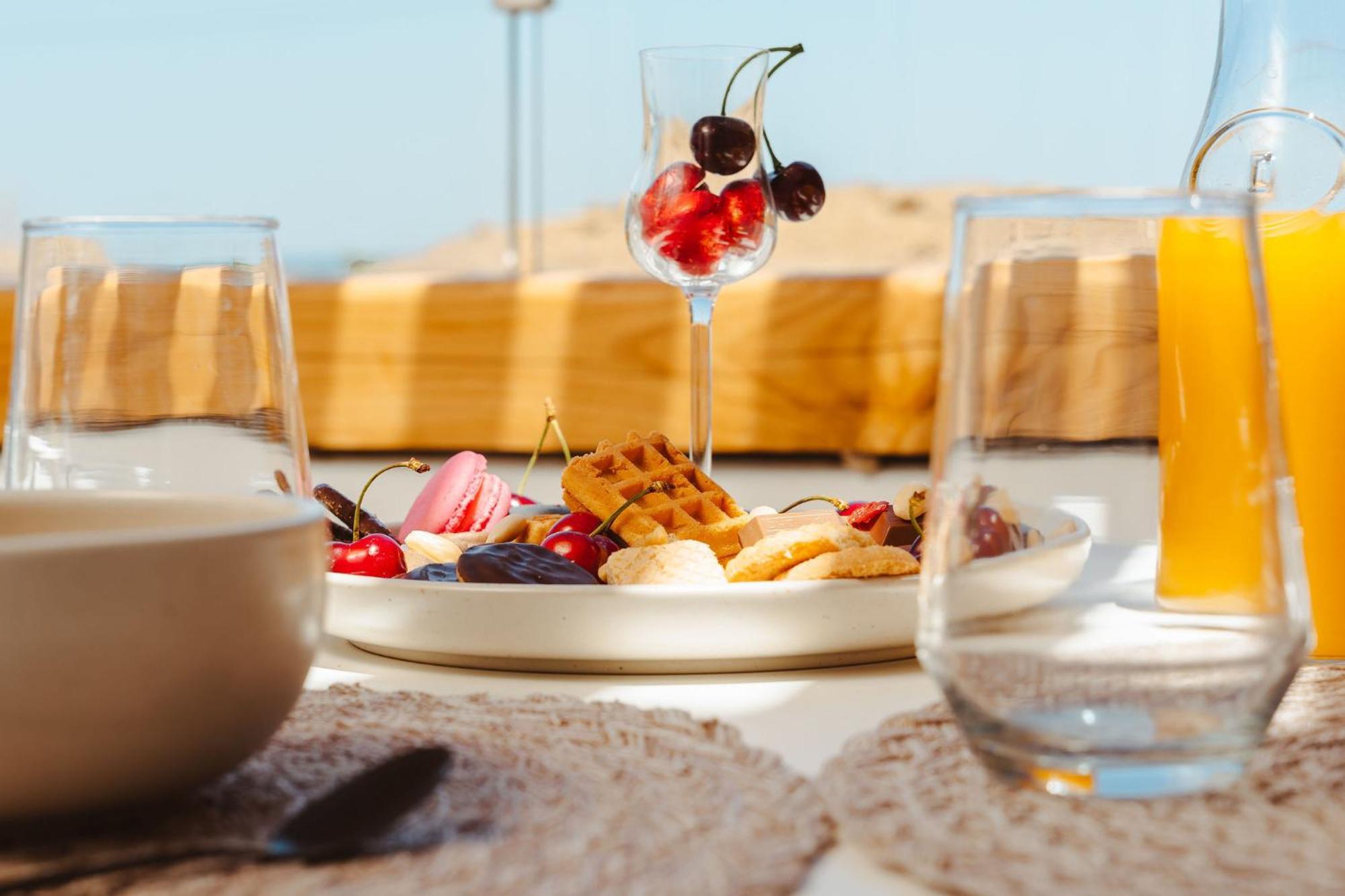 Sunday Luxury Suites Agia Anna  외부 사진