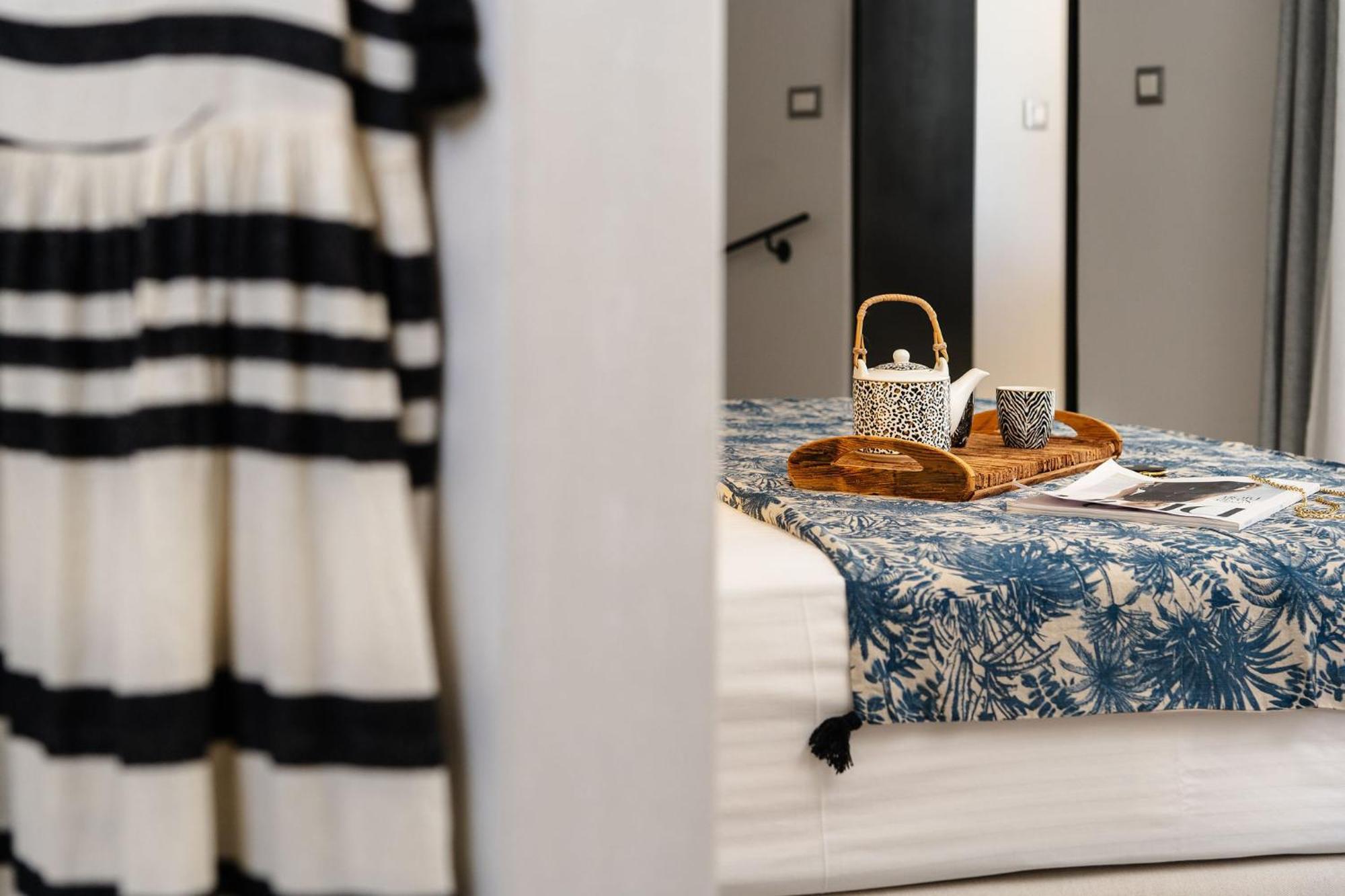 Sunday Luxury Suites Agia Anna  외부 사진