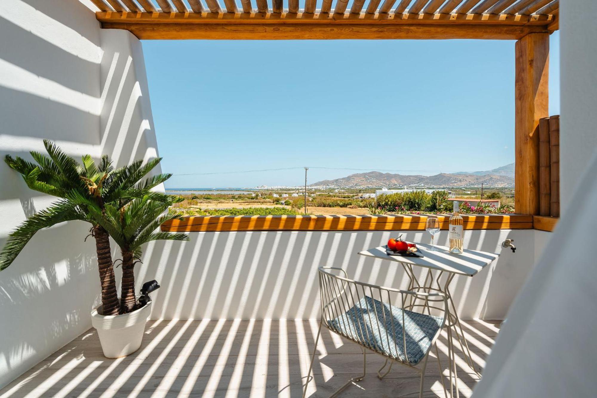 Sunday Luxury Suites Agia Anna  외부 사진
